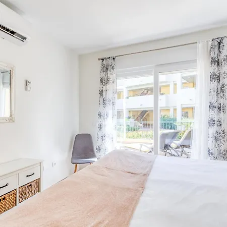 Hanami Puerto Alto Pa 3-1 Apartment Estepona
